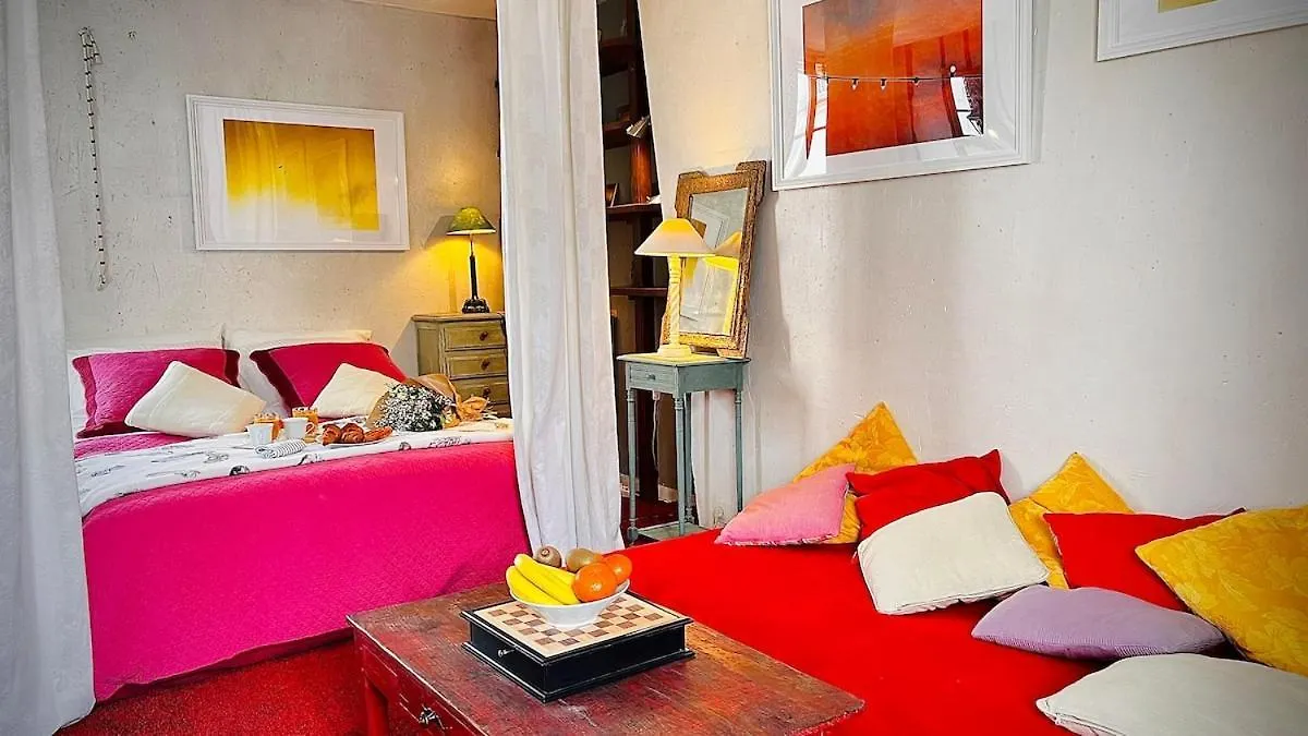 Appartement Paris 2E I Calme, Lumineux, Metro, Charme Ancien Appartamento